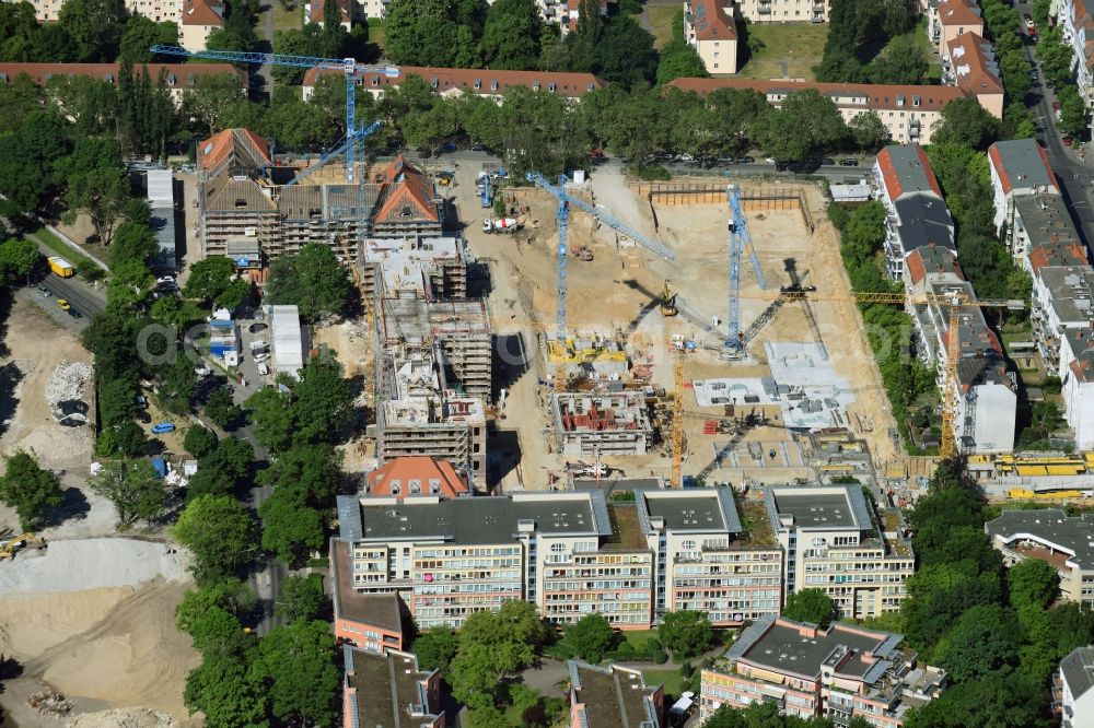 Aerial photograph Berlin - Construction for the reconstruction and expansion of the old buildings listed building of AVILA Projektmanagement GmbH on Mariendorfer Weg in the district Neukoelln in Berlin