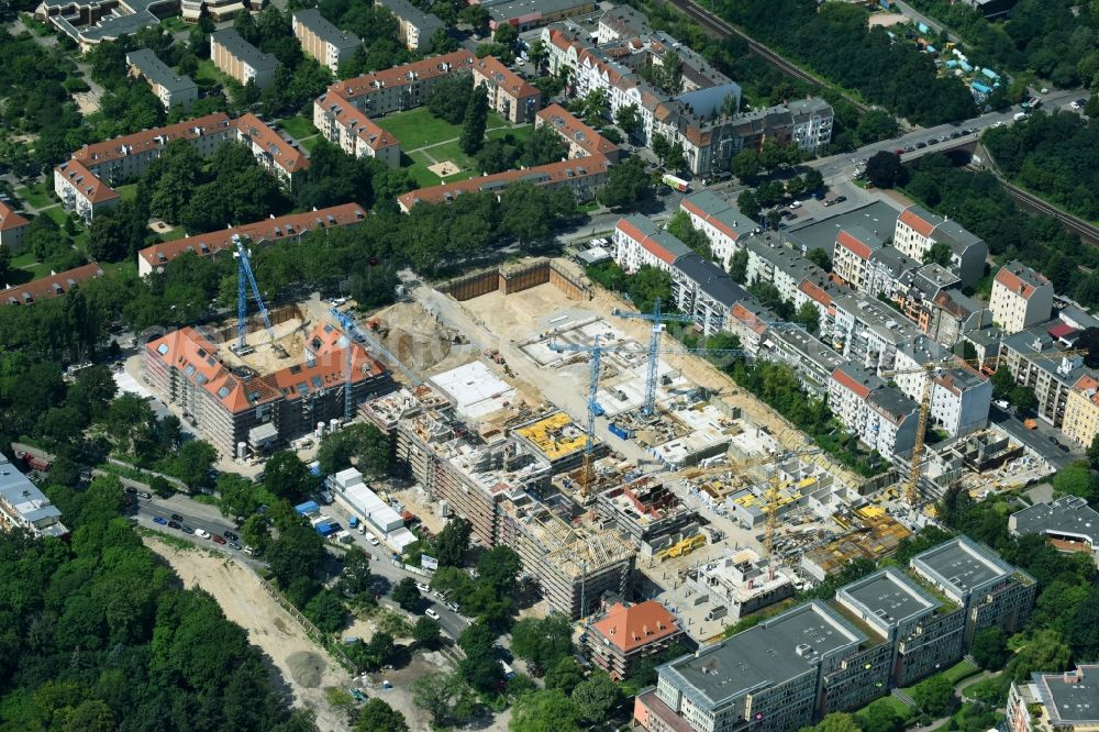 Aerial photograph Berlin - Construction for the reconstruction and expansion of the old buildings listed building of AVILA Projektmanagement GmbH on Mariendorfer Weg in the district Neukoelln in Berlin