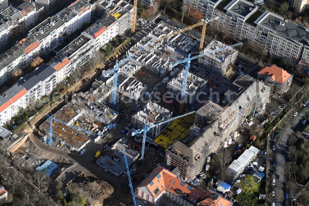 Aerial photograph Berlin - Construction for the reconstruction and expansion of the old buildings listed building of AVILA Projektmanagement GmbH on Mariendorfer Weg in the district Neukoelln in Berlin