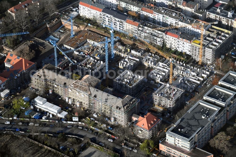 Aerial photograph Berlin - Construction for the reconstruction and expansion of the old buildings listed building of AVILA Projektmanagement GmbH on Mariendorfer Weg in the district Neukoelln in Berlin