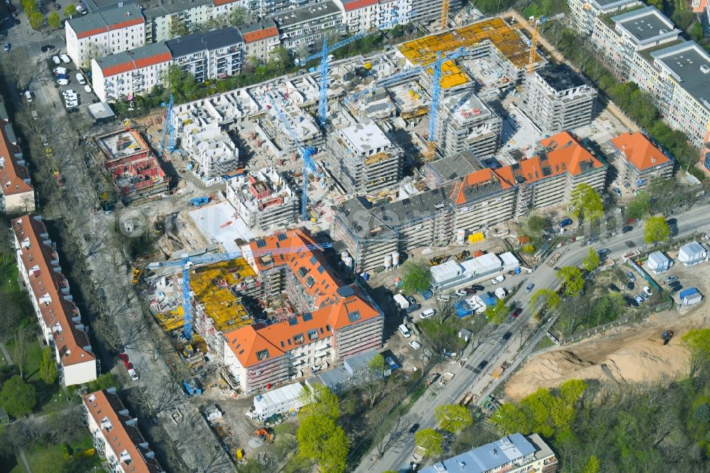 Berlin from the bird's eye view: Construction for the reconstruction and expansion of the old buildings listed building on Mariendorfer Weg in the district Neukoelln in Berlin