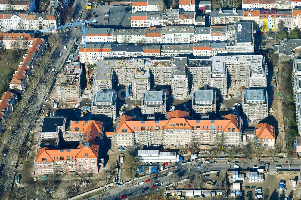 Berlin from above - Construction for the reconstruction and expansion of the old buildings listed building on Mariendorfer Weg in the district Neukoelln in Berlin