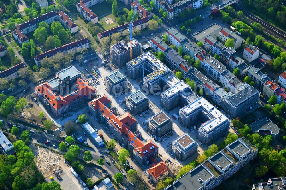 Berlin from the bird's eye view: Construction for the reconstruction and expansion of the old buildings listed building on Mariendorfer Weg in the district Neukoelln in Berlin