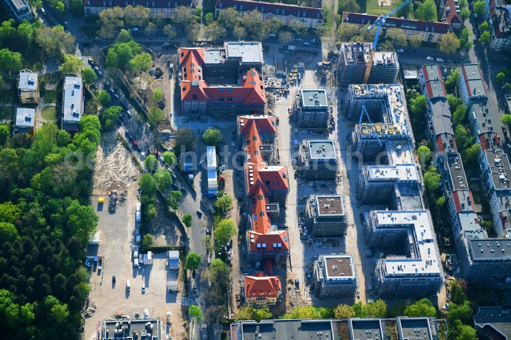 Aerial image Berlin - Construction for the reconstruction and expansion of the old buildings listed building on Mariendorfer Weg in the district Neukoelln in Berlin