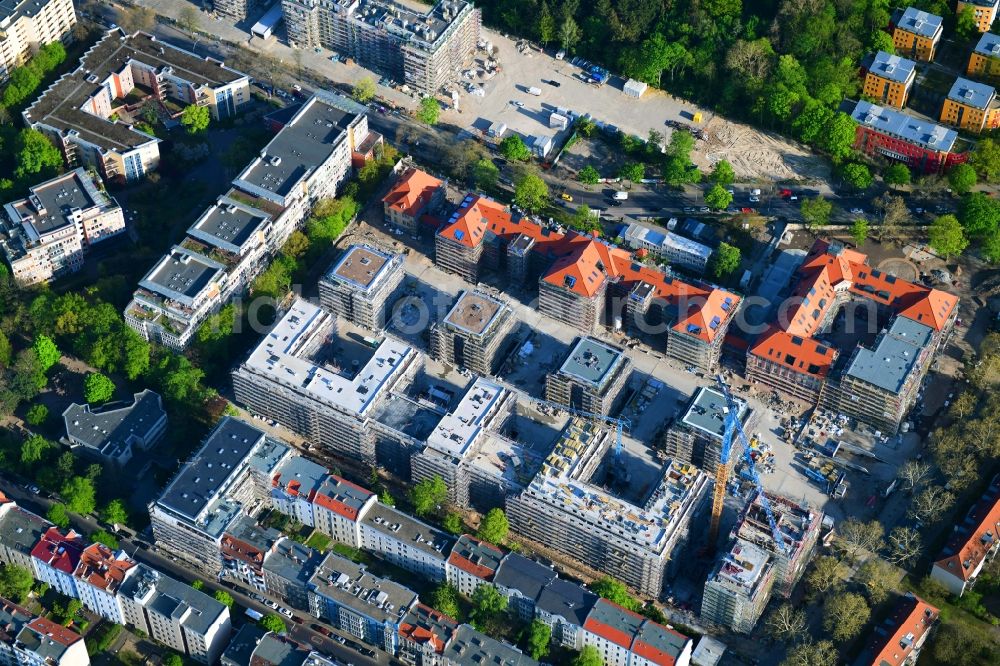 Berlin from the bird's eye view: Construction for the reconstruction and expansion of the old buildings listed building on Mariendorfer Weg in the district Neukoelln in Berlin