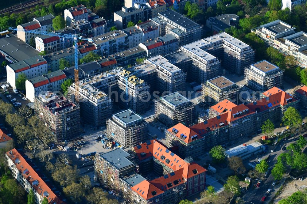 Berlin from the bird's eye view: Construction for the reconstruction and expansion of the old buildings listed building on Mariendorfer Weg in the district Neukoelln in Berlin