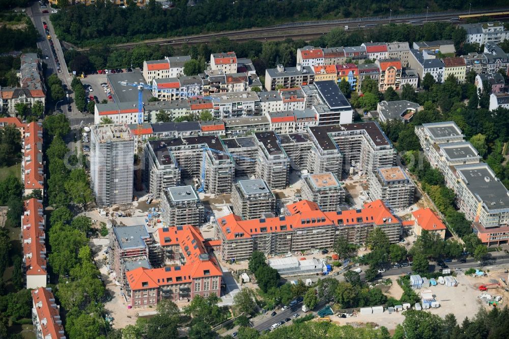 Aerial photograph Berlin - Construction for the reconstruction and expansion of the old buildings listed building on Mariendorfer Weg in the district Neukoelln in Berlin