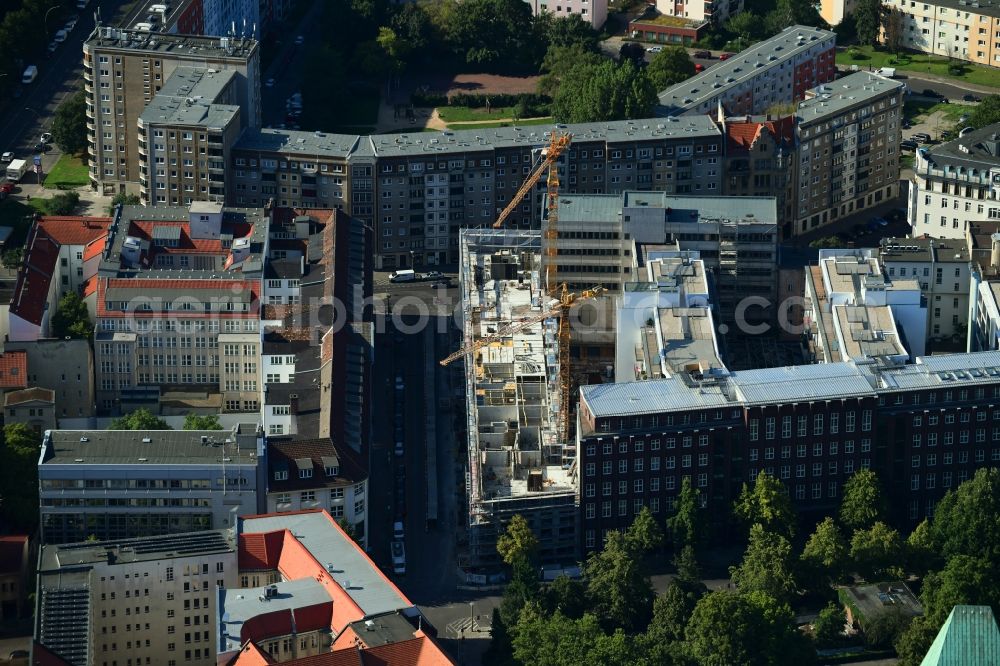 Berlin from above - Construction for the reconstruction and expansion of the old buildings listed building Metropol Park in Areal Am Koellnischen Park - Wassergasse - Schulze-Delitzsch-Platz in the district Mitte in Berlin, Germany