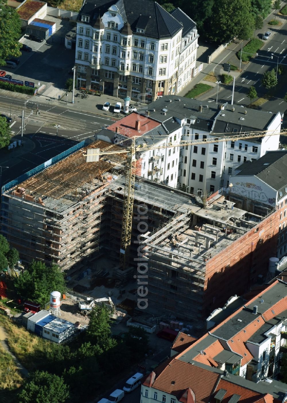 Leipzig from the bird's eye view: Construction for the reconstruction and expansion of the old buildings listed building Perthesstrasse - Gerichtsweg in Leipzig in the state Saxony