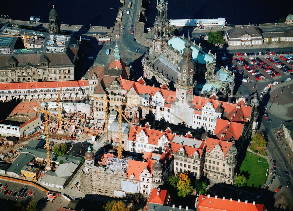 Dresden from the bird's eye view: Construction for the reconstruction and expansion of the old buildings listed building Residenz castle in Dresden in the state Saxony