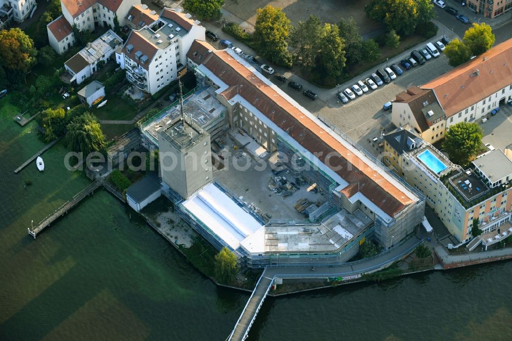 Aerial image Berlin - Construction for the reconstruction of Berufsfeuerwache and Freiwillige Feuerwehr Koepenick on Katzengraben in the district Koepenick in Berlin, Germany