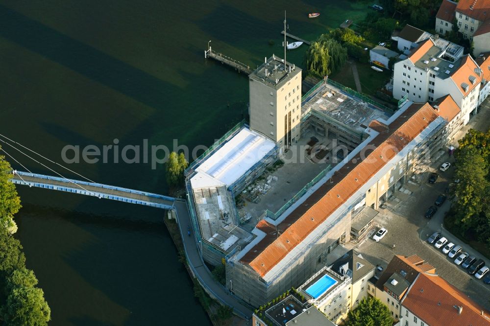 Berlin from the bird's eye view: Construction for the reconstruction of Berufsfeuerwache and Freiwillige Feuerwehr Koepenick on Katzengraben in the district Koepenick in Berlin, Germany