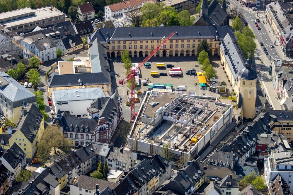 Siegen from the bird's eye view: Construction for the reconstruction the formerly Einkaufszentrum zum Seminar- and Hoersaalzentrum in Siegen in the state North Rhine-Westphalia, Germany