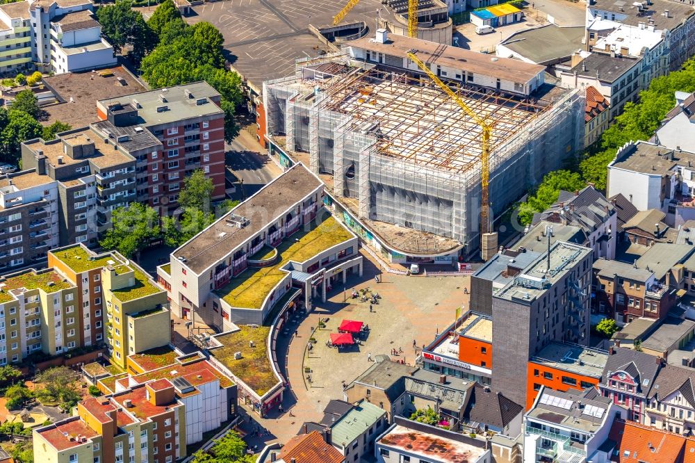 Aerial image Herne - Construction for the reconstruction the formerly Kaufhaus zu einem Buero- and Geschaeftshaus Neue Hoefe Herne on Bahnhofstrasse in Herne in the state North Rhine-Westphalia, Germany