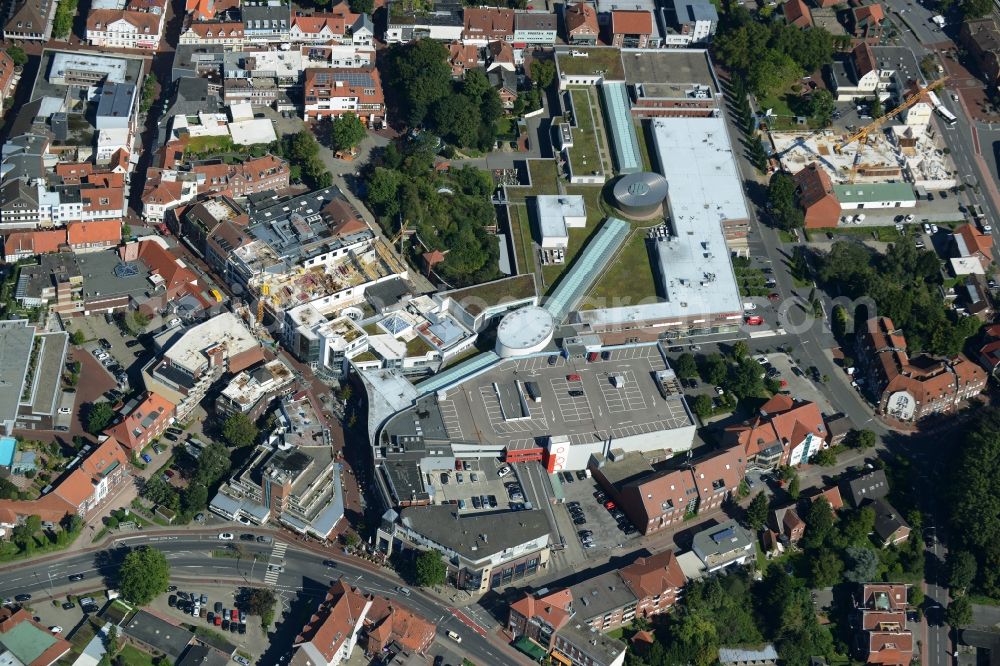 Lingen (Ems) from the bird's eye view: View on a reconstruction site for a new store in the Lookenstrasse in Lingen ( Ems ) headed by the building company Hofschroeer GmbH & Co. KG in the state Lower Saxony