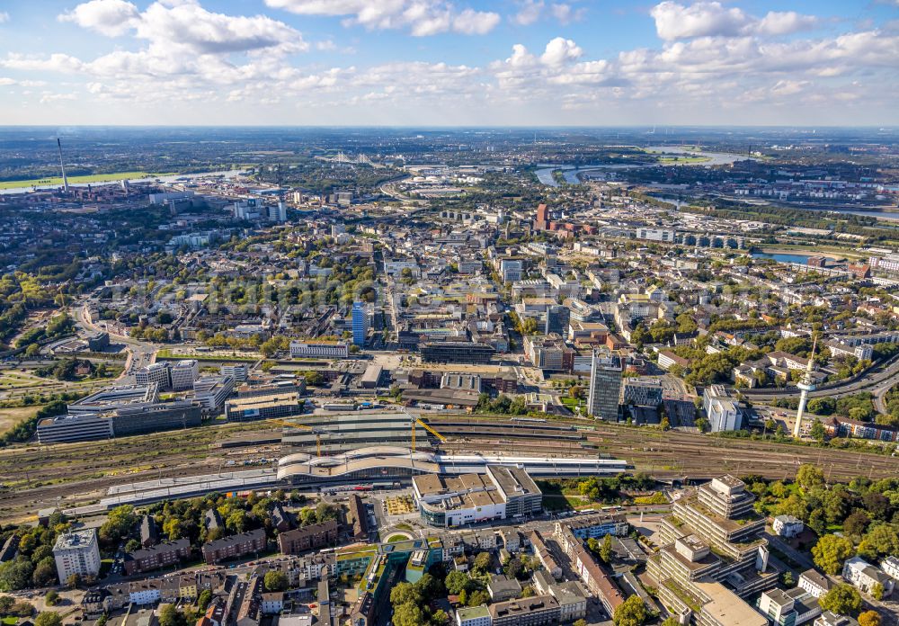 Aerial image Duisburg - construction site for the conversion of the main train station of the Deutsche Bahn Duisburger Welle on Otto-Keller-Strasse in the district of Dellviertel in Duisburg in the Ruhr area in the state North Rhine-Westphalia, Germany