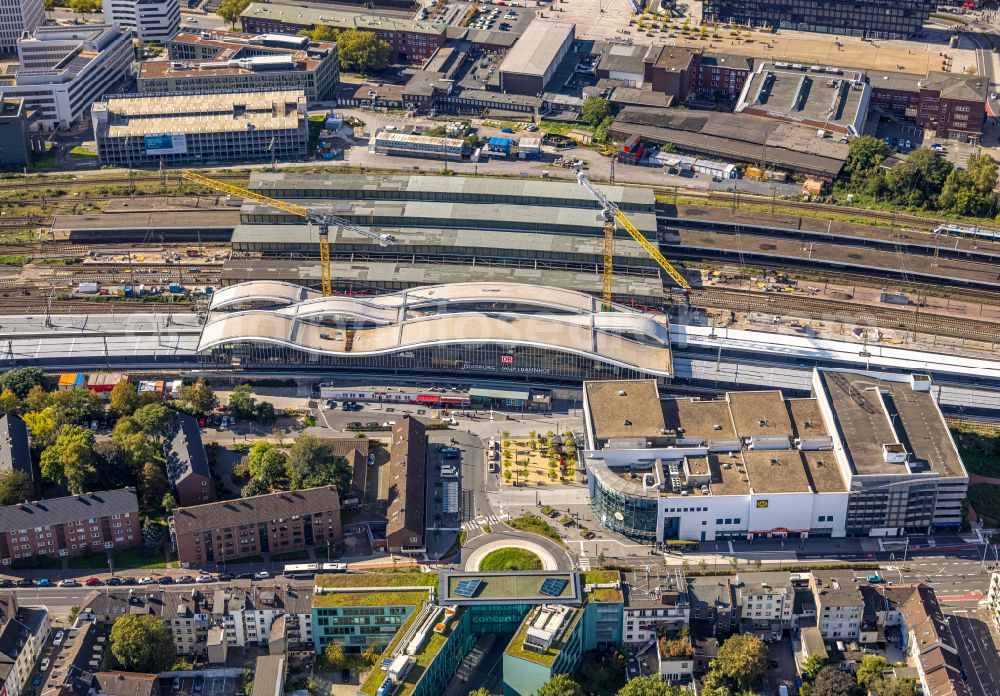 Duisburg from above - construction site for the conversion of the main train station of the Deutsche Bahn Duisburger Welle on Otto-Keller-Strasse in the district of Dellviertel in Duisburg in the Ruhr area in the state North Rhine-Westphalia, Germany