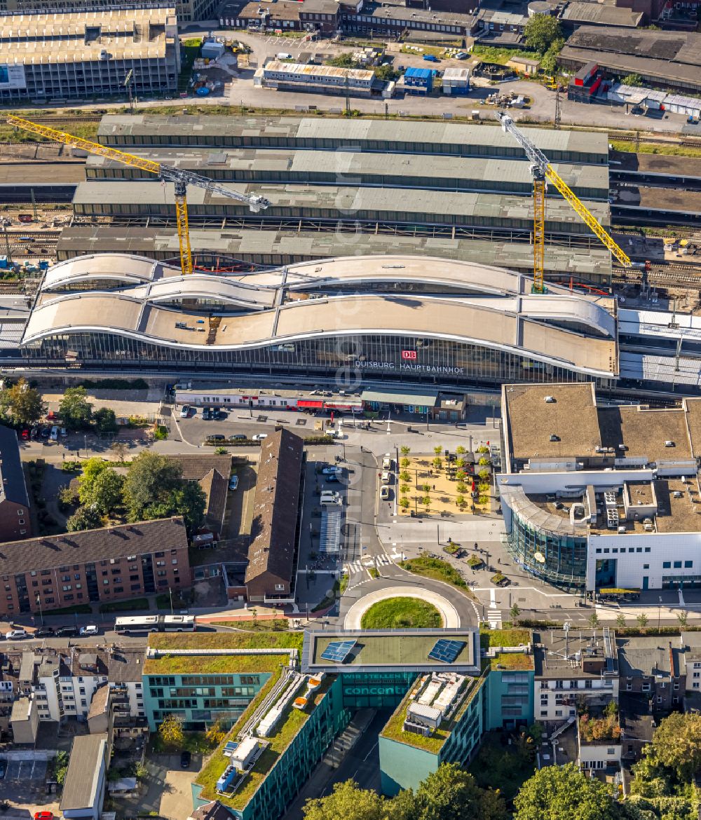 Aerial photograph Duisburg - construction site for the conversion of the main train station of the Deutsche Bahn Duisburger Welle on Otto-Keller-Strasse in the district of Dellviertel in Duisburg in the Ruhr area in the state North Rhine-Westphalia, Germany