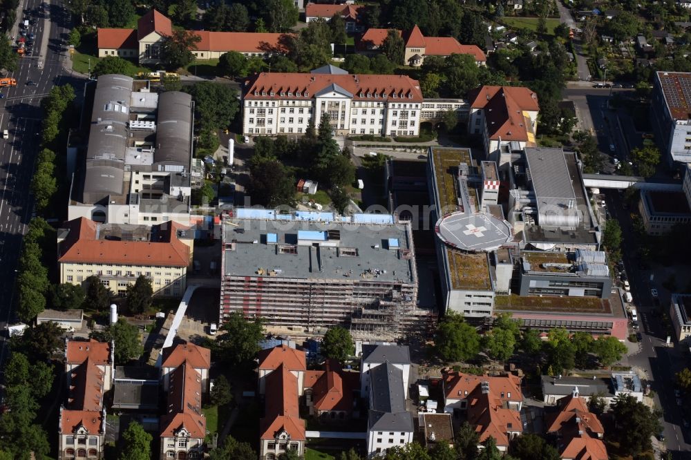 Aerial photograph Dresden - Construction for the reconstruction of house 32 - surgial emergency unit and OP-Centre of the Universitaetsklinikum Carl Gustav Carus in Dresden in the state Saxony