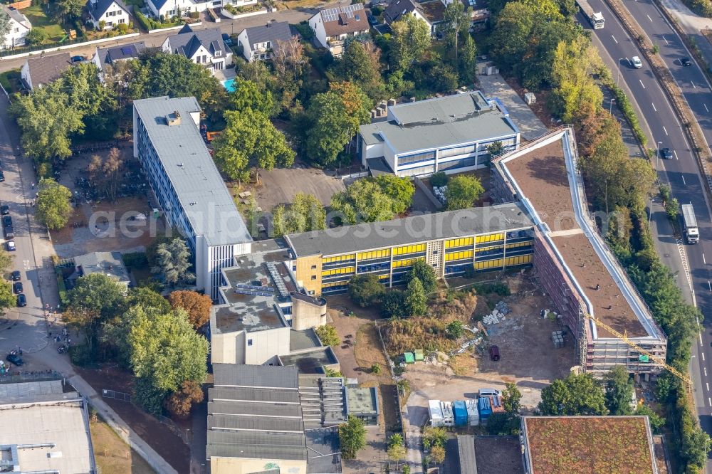 Düsseldorf from the bird's eye view: Construction for the reconstruction of Max-Planck-Gymnasium on Koetschaustrasse in Duesseldorf in the state North Rhine-Westphalia, Germany