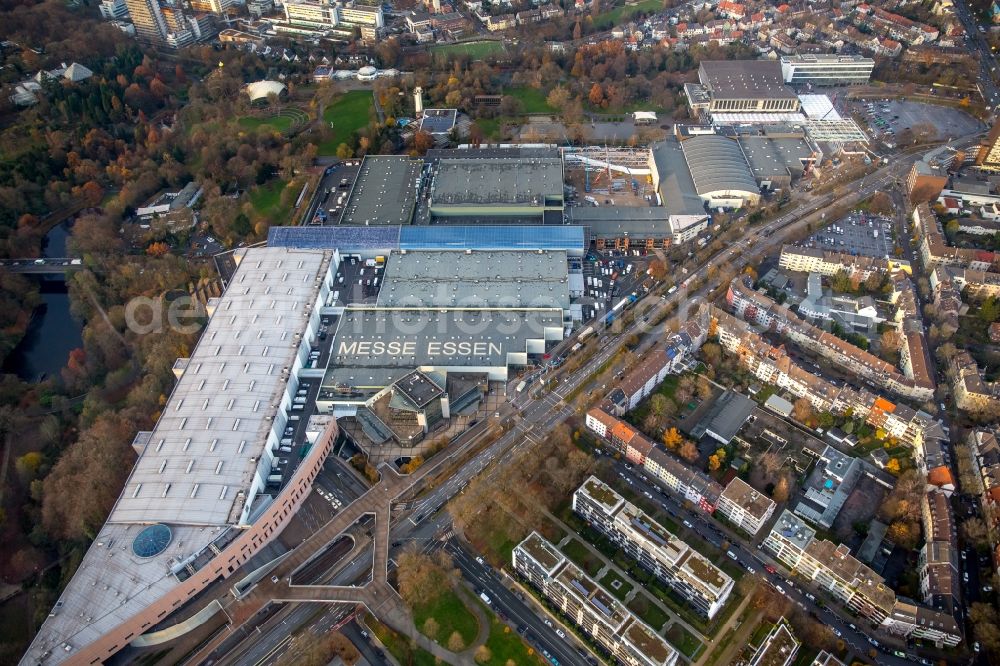 Aerial photograph Essen - Construction for the reconstruction of the fairground in the Norbertstrasse in Essen in the state North Rhine-Westphalia