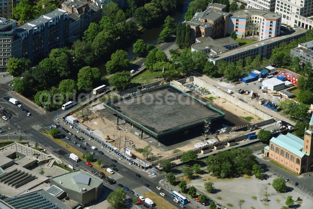 Berlin from the bird's eye view: Construction for the reconstruction of Neue Nationalgalerie on Potsdamer Strasse in Berlin, Germany