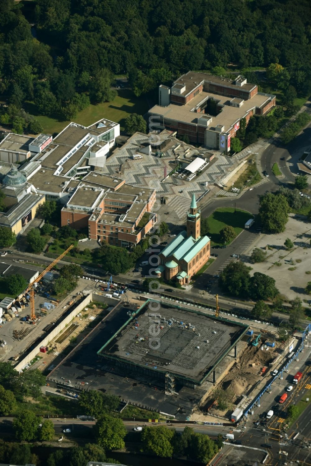 Aerial image Berlin - Construction for the reconstruction of Neue Nationalgalerie on Potsdamer Strasse in Berlin, Germany