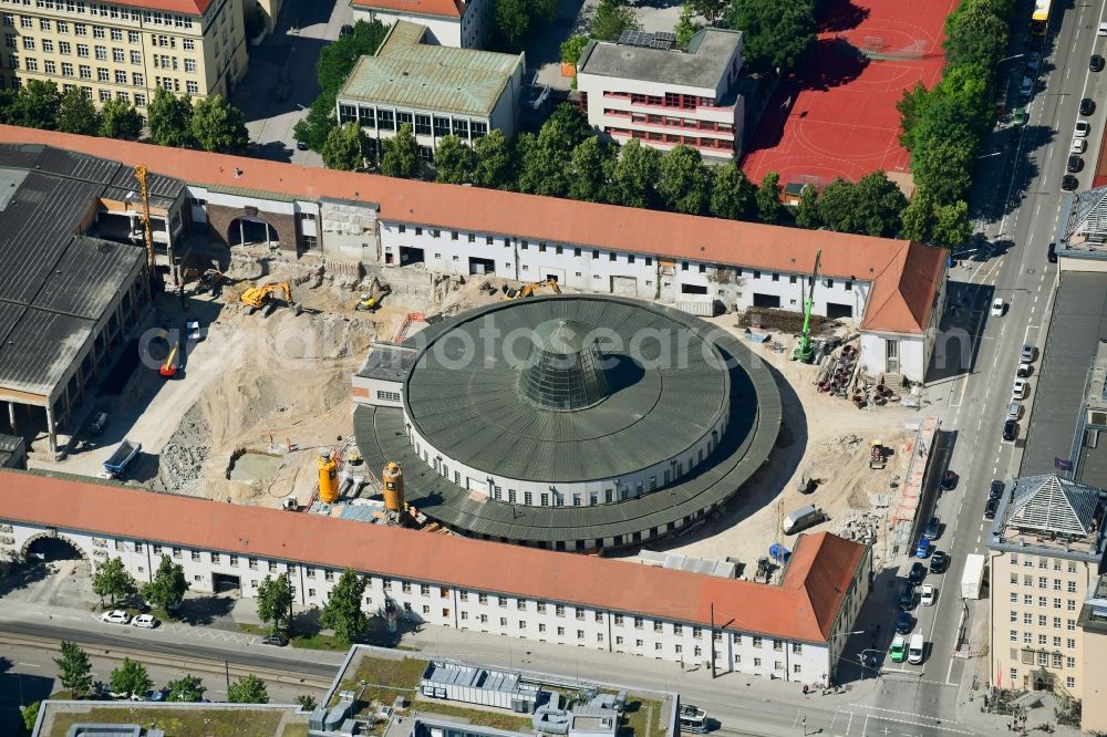 München from the bird's eye view: Construction for the reconstruction of Postpalast in ein Hotel on Arnulfstrasse in the district Maxvorstadt in Munich in the state Bavaria, Germany