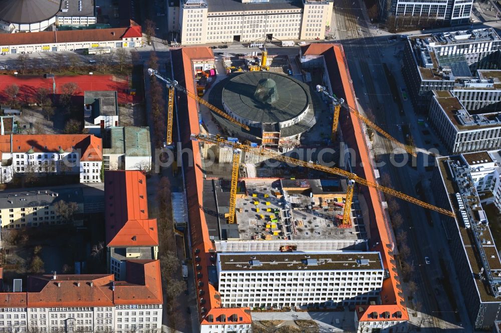 München from the bird's eye view: Construction for the reconstruction of Postpalast in ein Hotel on Arnulfstrasse in the district Maxvorstadt in Munich in the state Bavaria, Germany