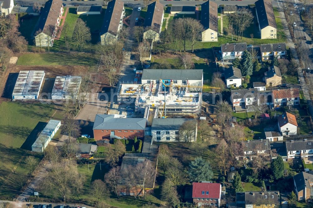 Aerial image Dinslaken - Construction site for conversion School building of the Grundschule Hagenschule on the Hagenstrasse in Dinslaken in the federal state of North Rhine-Westphalia, Germany