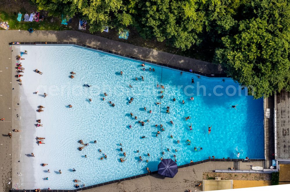 Aerial photograph Oberhausen - Construction for the reconstruction on Solbad Vonderort in Oberhausen in the state North Rhine-Westphalia, Germany