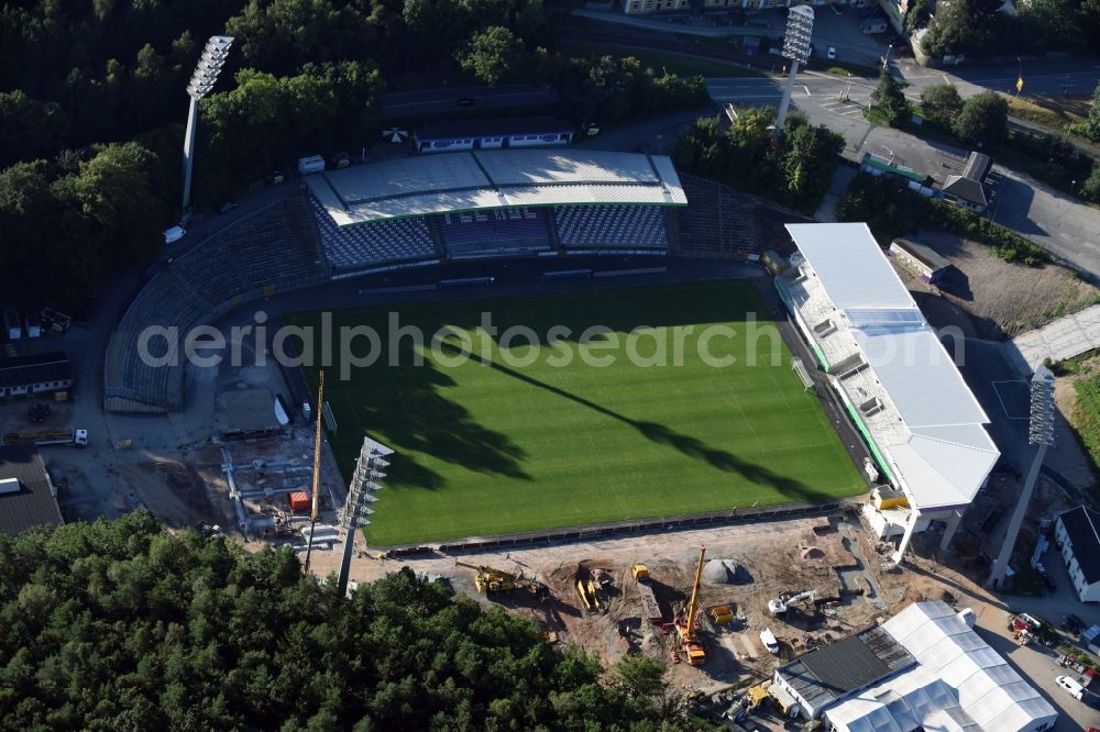 Aerial photograph Aue - Construction for the reconstruction of the Sparkassen-Erzgebirgsstadium of the FC Aue at the Auer Strasse in Aue in the state Saxony. building owner is the Erzgebirgskreis. The working group Stadium Aue includes ASSMANN BERATEN + PLANEN GmbH, Buero bpp, Inros Lackner and Phase 10