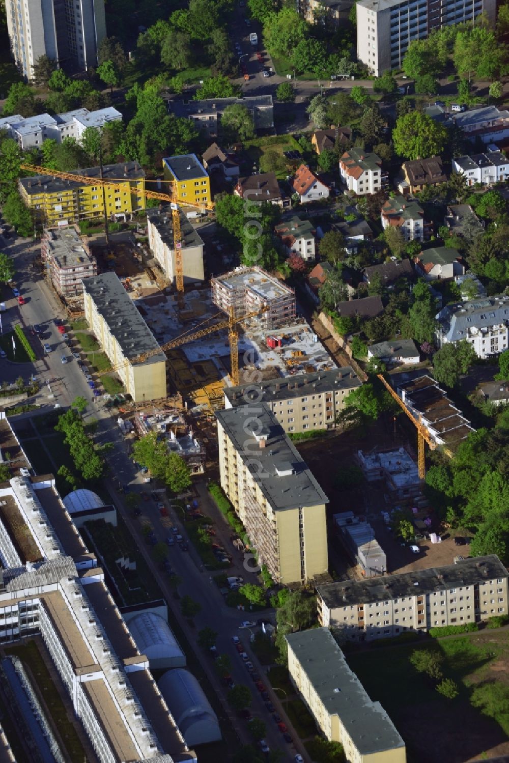 Aerial photograph Berlin - Construction site for the new building Kormoranweg in Berlin in Germany