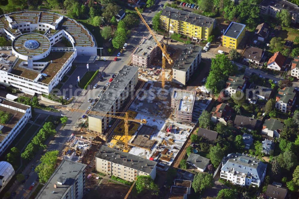 Berlin from the bird's eye view: Construction site for the new building Kormoranweg in Berlin in Germany