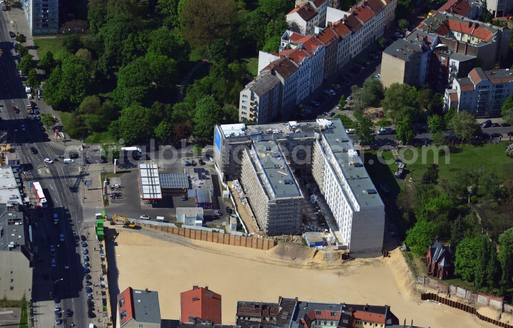 Berlin from above - Construction site for residential new construction in the Liesenstrasse - disability road in Berlin - Mitte