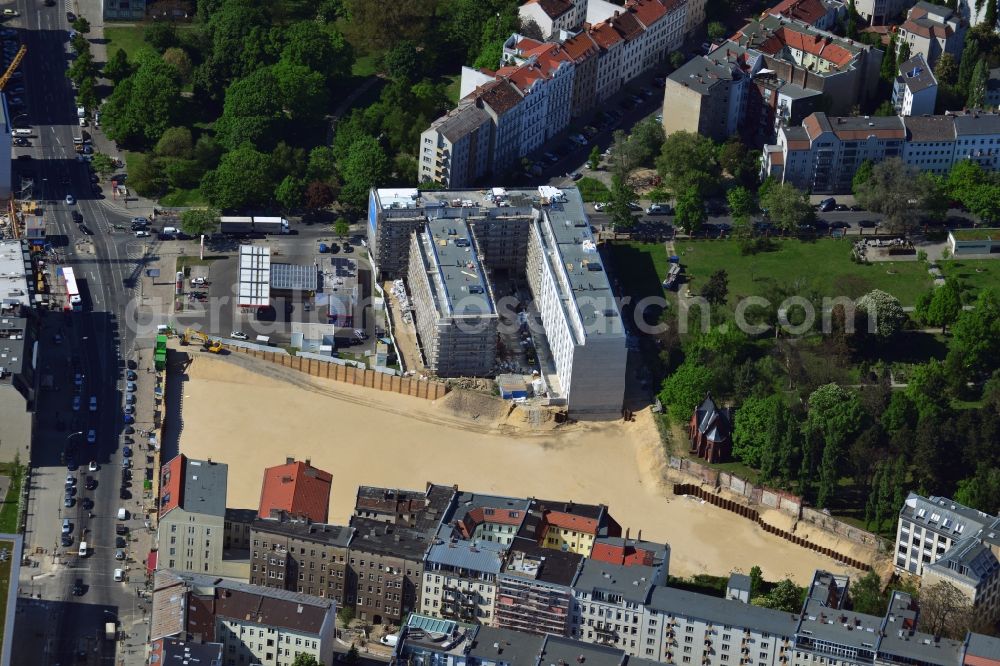 Aerial image Berlin - Construction site for residential new construction in the Liesenstrasse - disability road in Berlin - Mitte