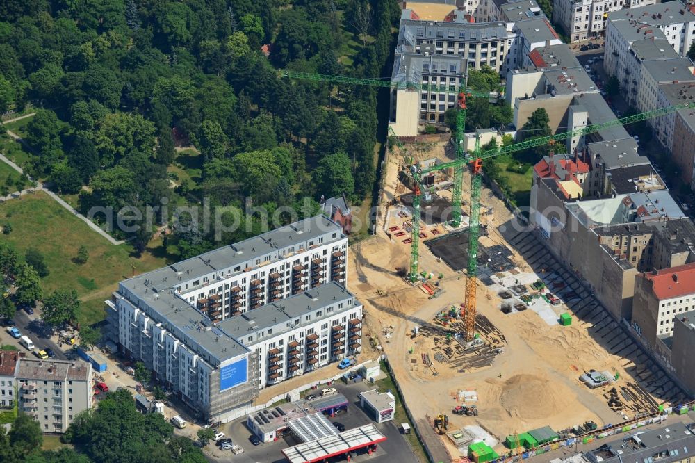 Aerial photograph Berlin - Construction site for residential new construction in the Liesenstrasse - disability road in Berlin - Mitte