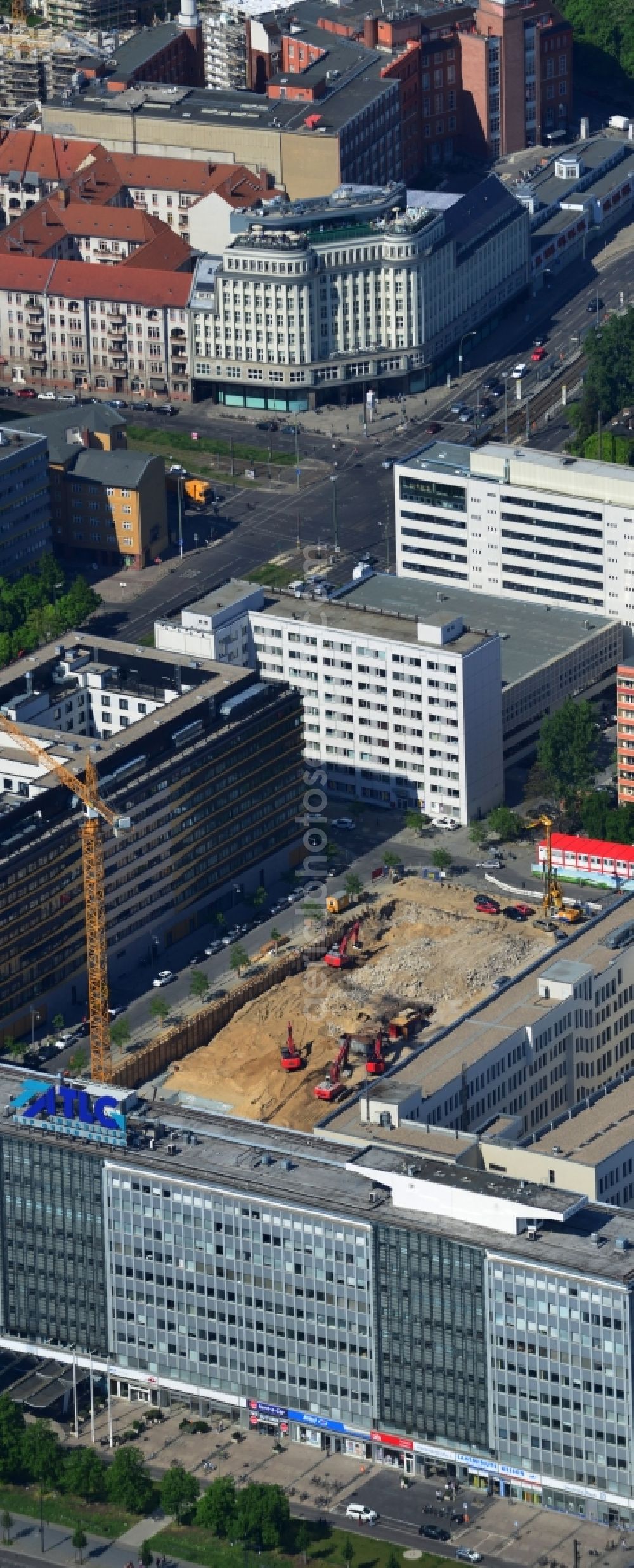 Berlin Mitte from the bird's eye view: View of Construction site for residential new construction PORR AG in Keibelstraße in Berlin Mitte