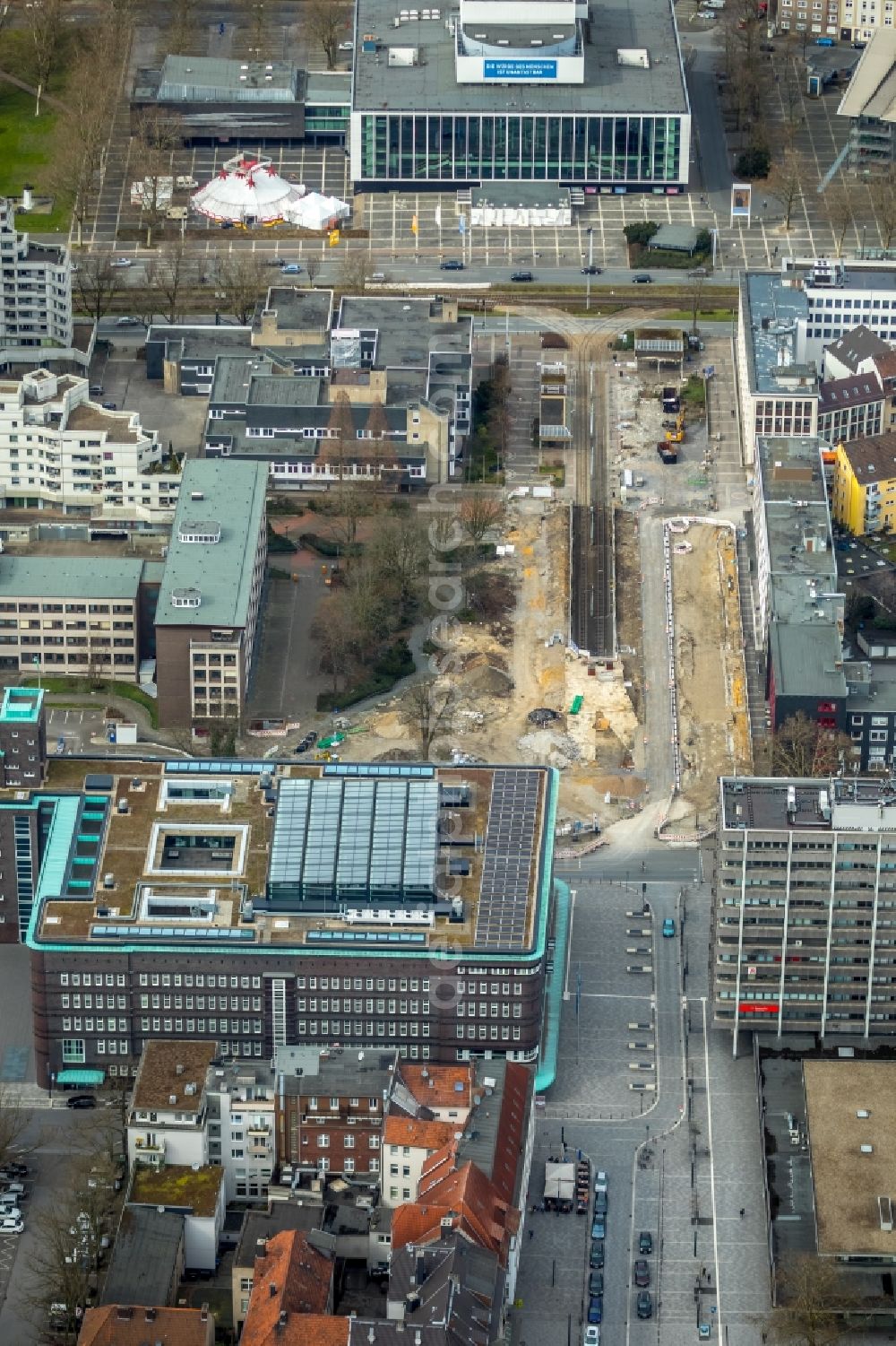 Gelsenkirchen from the bird's eye view: Construction site for the renewal and rehabilitation of the road of Ebertstrasse in Gelsenkirchen in the state North Rhine-Westphalia, Germany