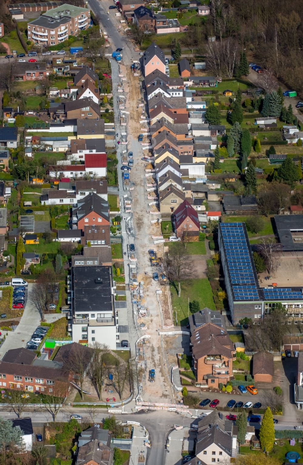 Aerial image Bottrop - Construction site for the renewal and rehabilitation of the road Am Quellenbusch in Bottrop in the state North Rhine-Westphalia, Germany