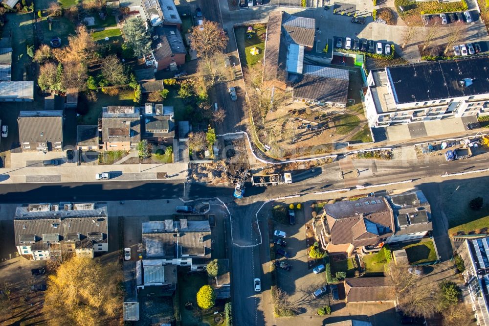 Bottrop from above - Construction site for the renewal and rehabilitation of the road on Quellenbusch in the district Ruhr Metropolitan Area in Bottrop in the state North Rhine-Westphalia