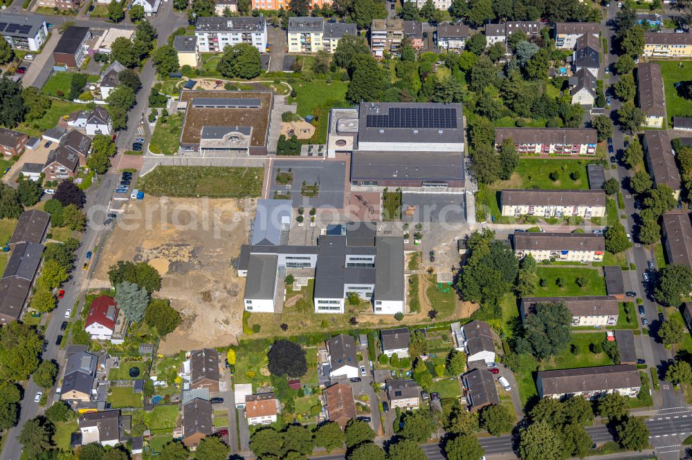 Dinslaken from above - New construction site for the construction of a kindergarten building and Nursery school on Hagenstrasse in the district Eppinghoven in Dinslaken at Ruhrgebiet in the state North Rhine-Westphalia, Germany