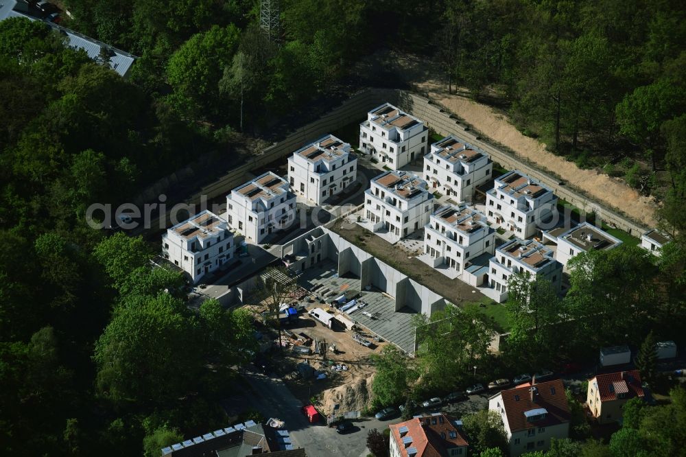 Aerial photograph Potsdam - New construction site for the construction of a kindergarten building and Nursery school Albert-Einstein-Strasse corner Am Havelblick in Potsdam in the state Brandenburg, Germany