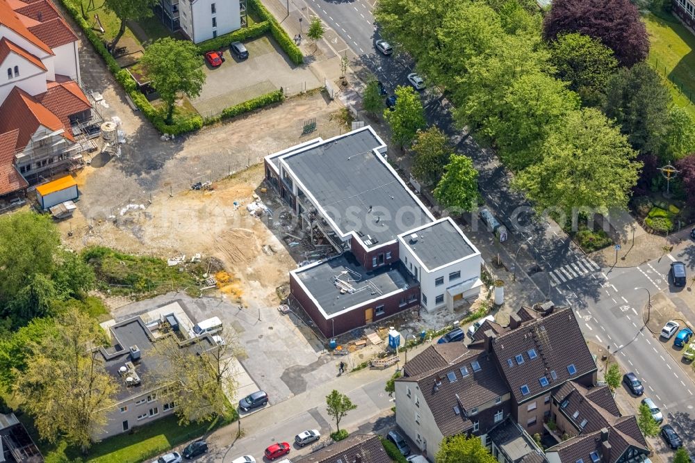 Aerial photograph Gladbeck - New construction site for the construction of a kindergarten building and Nursery school on Postallee - Mittelstrasse in Gladbeck at Ruhrgebiet in the state North Rhine-Westphalia, Germany