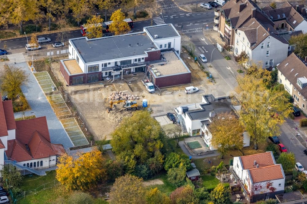 Aerial image Gladbeck - New construction site for the construction of a kindergarten building and Nursery school on Postallee - Mittelstrasse in Gladbeck at Ruhrgebiet in the state North Rhine-Westphalia, Germany