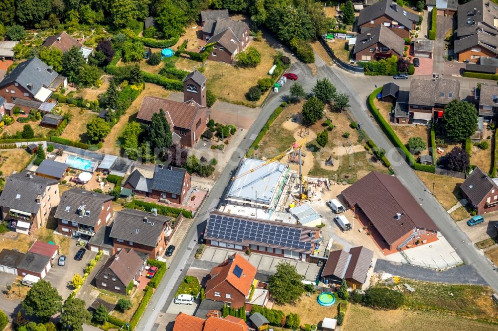 Horst from the bird's eye view: New construction site for the construction of a kindergarten building and Nursery school on Marienstrasse in Horst in the state North Rhine-Westphalia, Germany