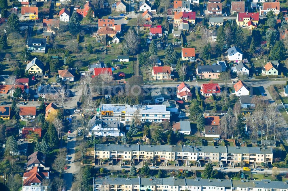 Berlin from above - Of new construction site for the construction of a kindergarten building and Nursery school on Dirschauer Strasse in the district Mahlsdorf in Berlin, Germany