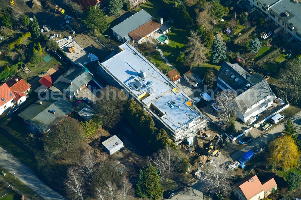 Berlin from above - Of new construction site for the construction of a kindergarten building and Nursery school on Dirschauer Strasse in the district Mahlsdorf in Berlin, Germany