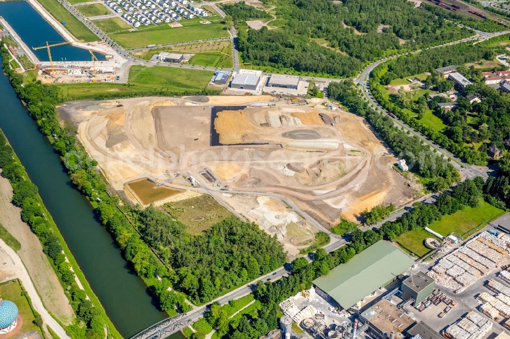 Gelsenkirchen from the bird's eye view: Building site for the construction and layout of a new park with paths and green areas in Gelsenkirchen in the state North Rhine-Westphalia, Germany