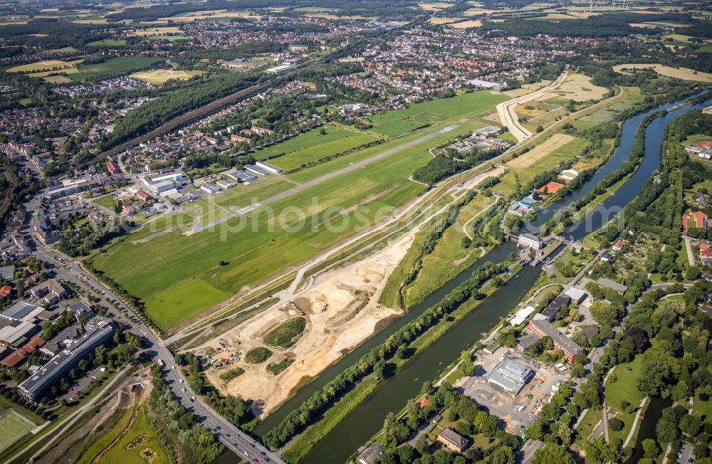 Hamm from above - Building site for the construction and layout of a new park with paths and green areas of Erlebnisraum Lippeaue along the Lippe in Hamm in the state North Rhine-Westphalia, Germany